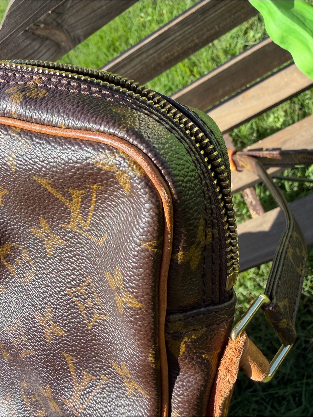 Authentic Louis Vuitton Danube Bag Made in France - Picture 13 of 16